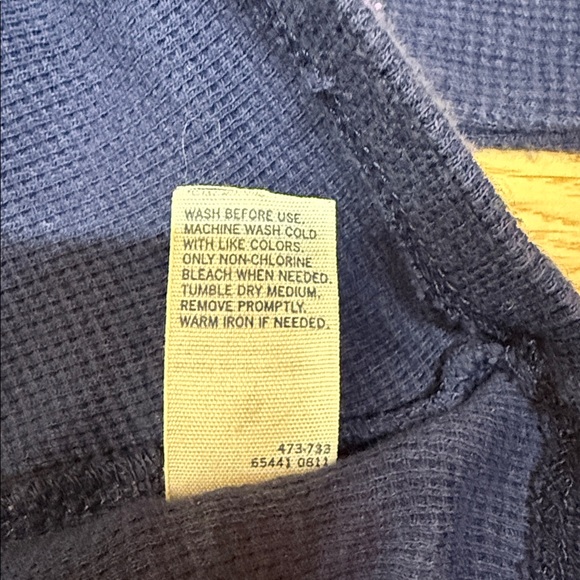 OshKosh B'gosh Navy and Light Blue Thermal Shirt - Picture 4 of 5